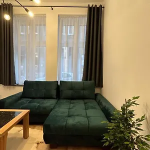 https://apartament-celna-eight.krakowhotelspoland.com