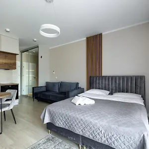 https://central-house-apartments.warsawhotelspoland.com